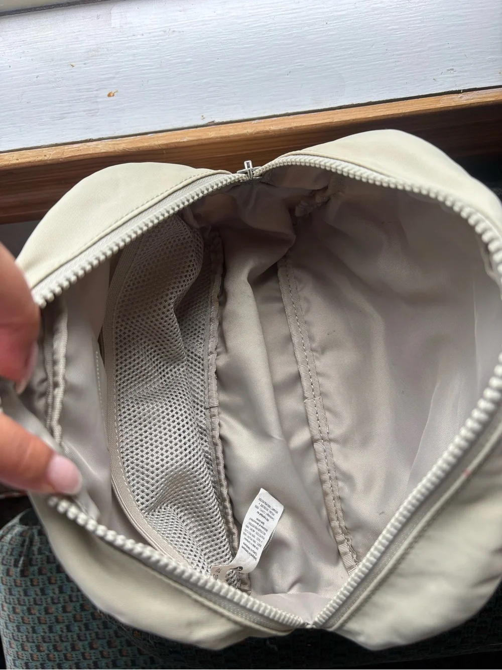 Lululemon City Pouch